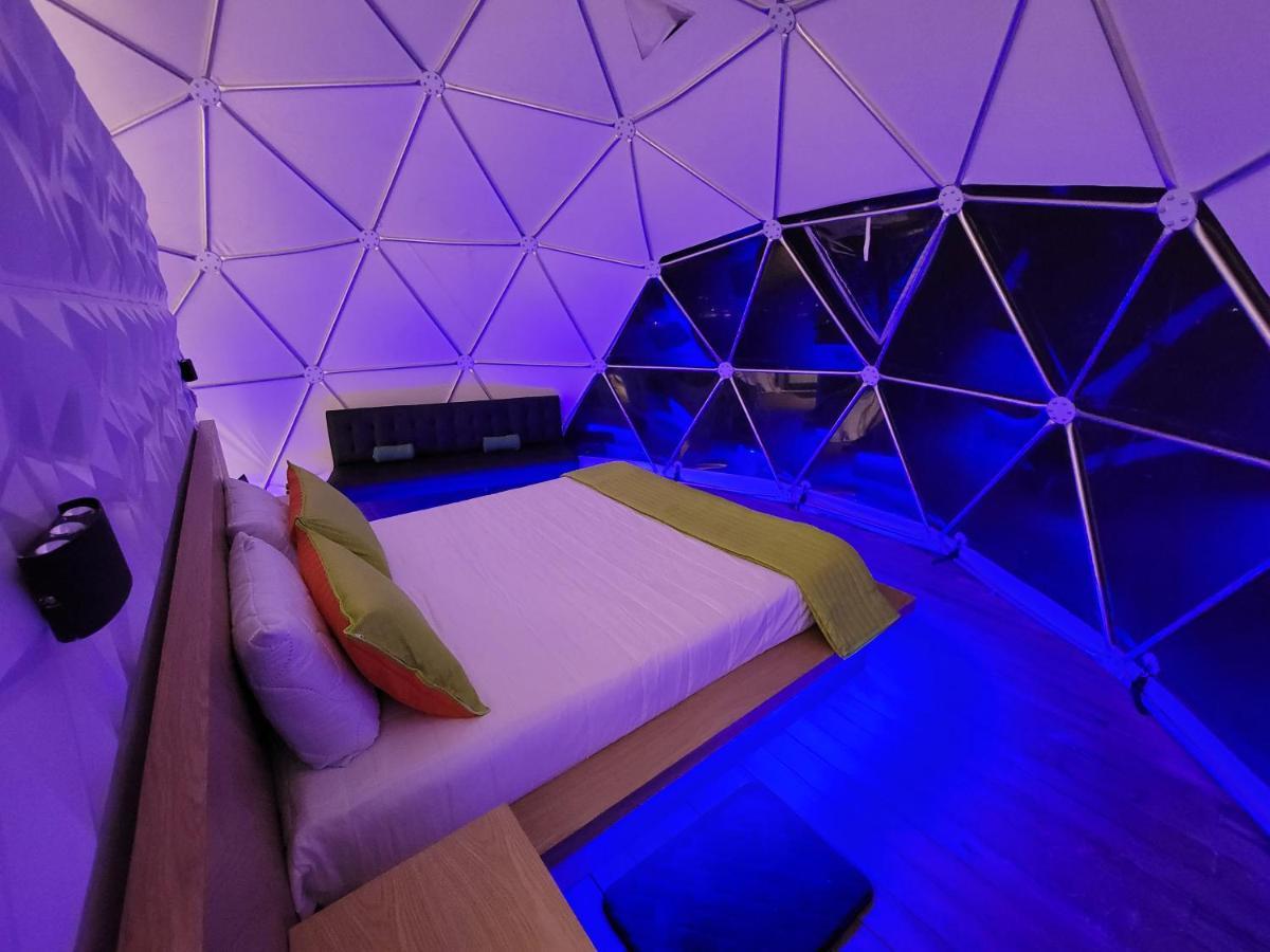 Solaris Glamping Hotel Tena Bagian luar foto