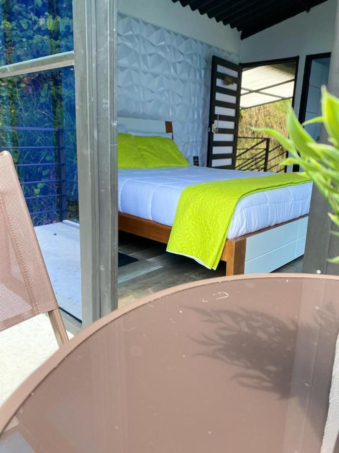 Solaris Glamping Hotel Tena Bagian luar foto