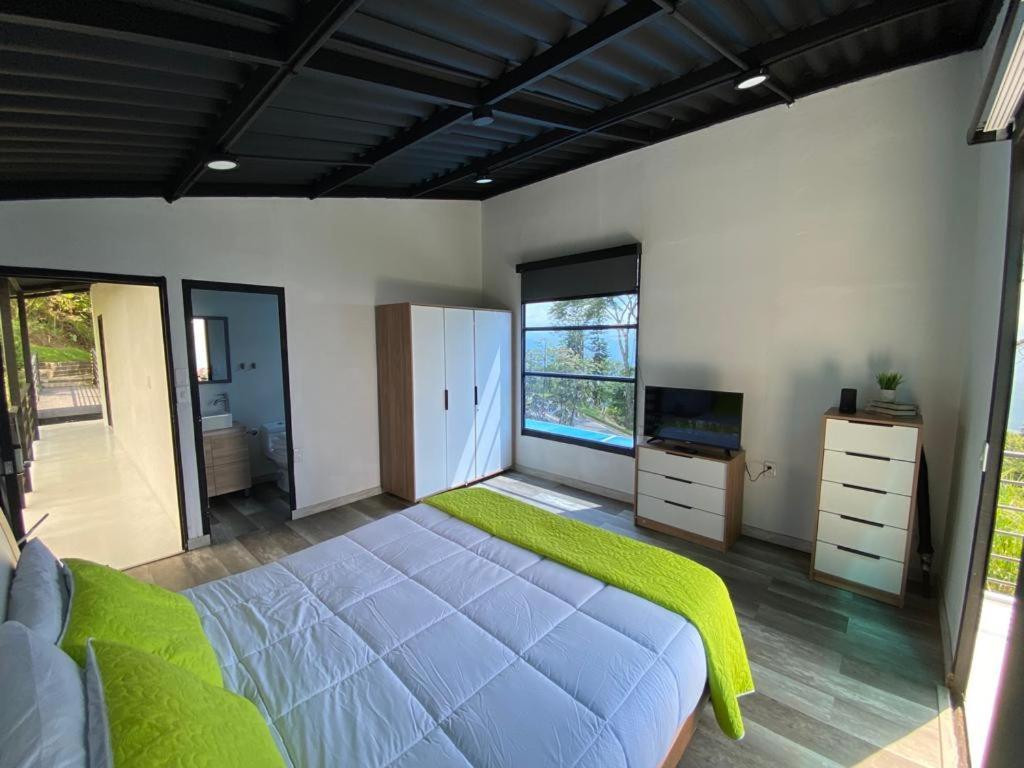 Solaris Glamping Hotel Tena Bagian luar foto